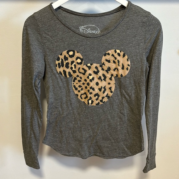Disney long sleeve top. - Picture 1 of 6